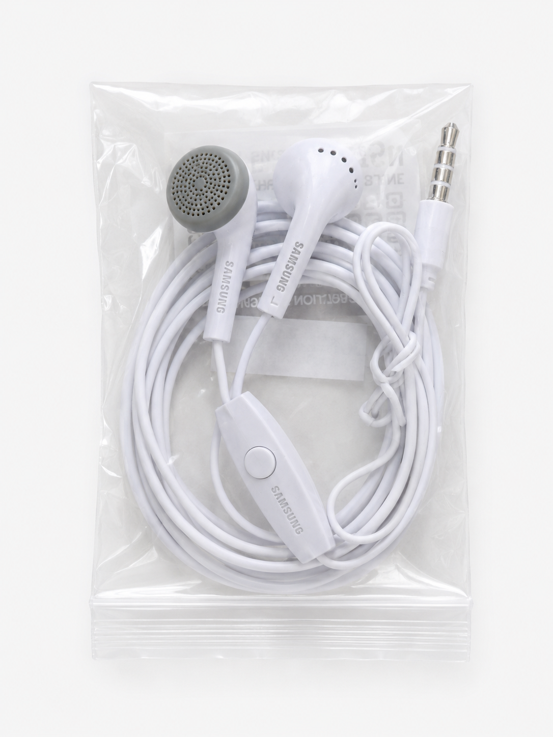 Samsung 3.5mm Wired Earphones with Mic – White